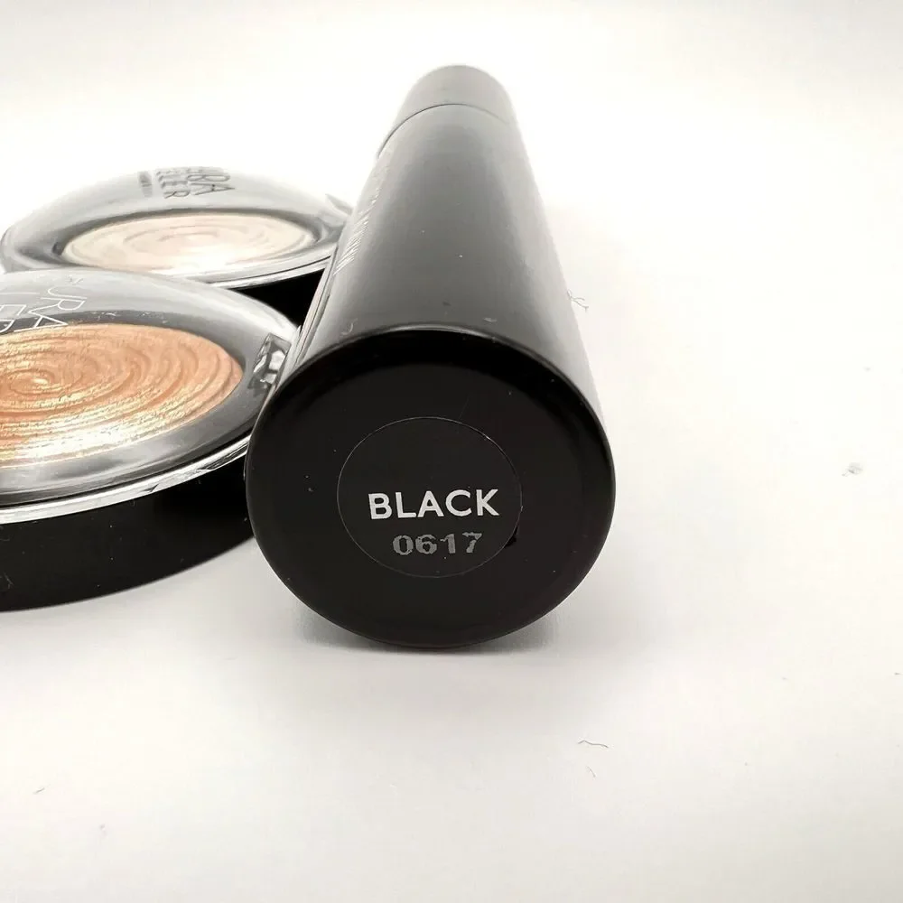 Laura Geller DramaLASH Mascara, Eyeliner, Eyeshadow/Illuminator 4-PIECE SET! - Picture 7 of 16